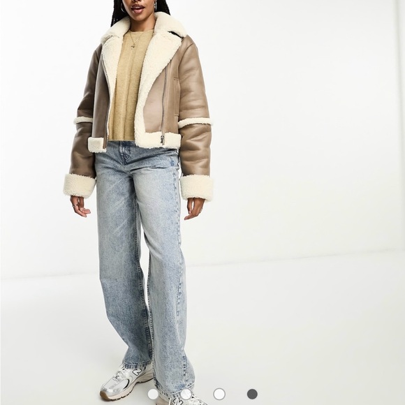 ASOS DESIGN Tall short bonded borg aviator jacket in hazelnut. Worn once. - Picture 6 of 6